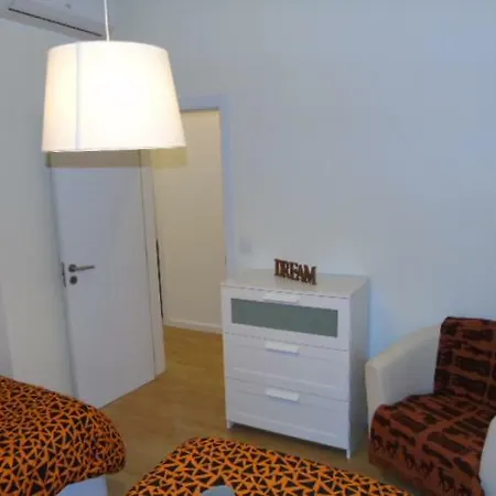 Brand New Elegant At Graca Appartement